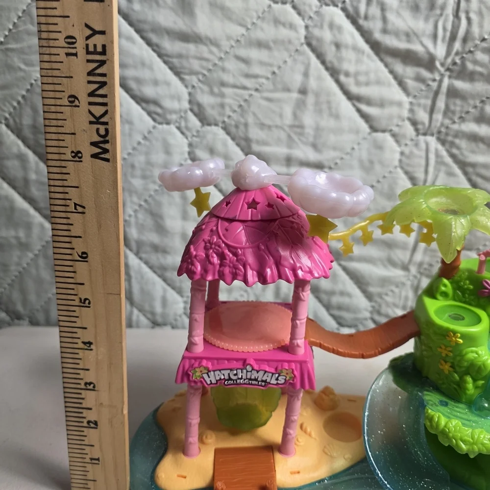 Hatchimals Collegtibles Tropical Party Playset